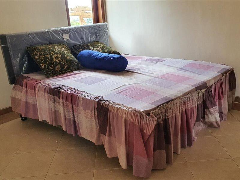 Oyo 90043 Afanda Syariah Hotel 2*